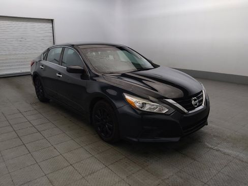 Used 2017 Nissan Altima 2.5 S w/ Power Driver Seat Package FWD image 13