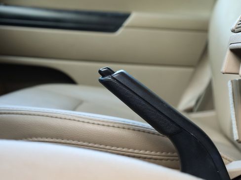 Used 2016 Jeep Patriot High Altitude image 13