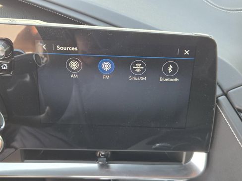 Used 2022 Chevrolet Corvette Stingray w/ Z51 Performance Package image 11