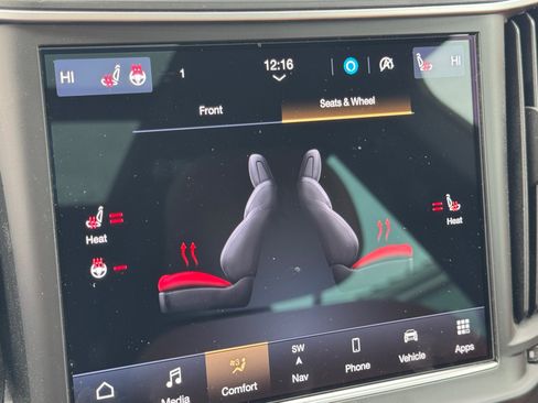 Used 2022 Maserati Levante GT image 26