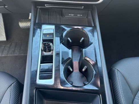 Used 2025 Volkswagen Atlas Cross Sport SE image 41