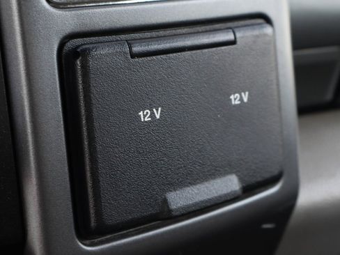 Used 2017 Ford F550 4x4 Regular Cab Super Duty image 38