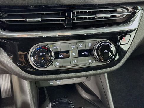 New 2026 Buick Envista Sport Touring w/ Convenience I Package FWD image 17