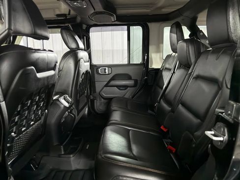 Used 2021 Jeep Wrangler Unlimited Rubicon AWD/4WD image 21