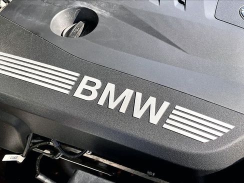 Certified 2025 BMW X5 xDrive40i w/ M Sport Package image 33