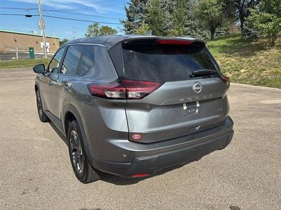 Used 2024 Nissan Rogue SV
