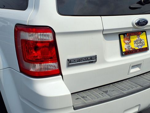 Used 2011 Ford Escape XLT AWD/4WD image 20