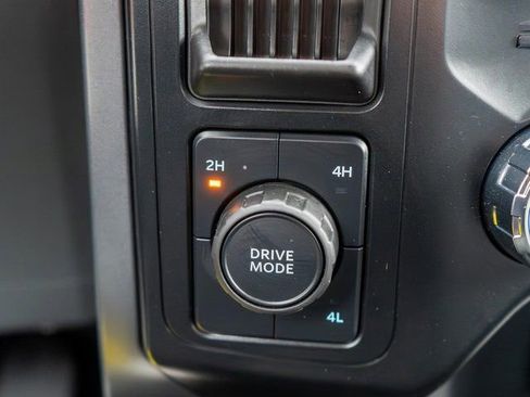 Used 2024 Ford F150 XLT AWD/4WD image 25