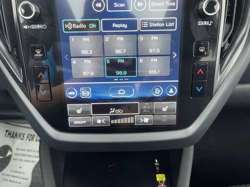Used 2025 Subaru Forester Premium AWD/4WD image 19