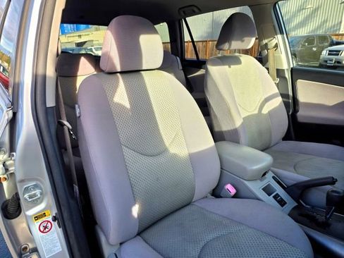 Used 2007 Toyota RAV4 Base image 25