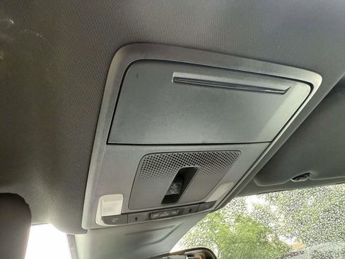 Used 2025 Honda CR-V Sport image 30