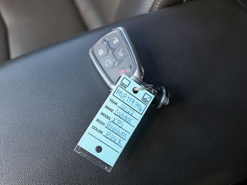 Used 2022 Cadillac XT5 Premium Luxury w/ Technology Package image 36