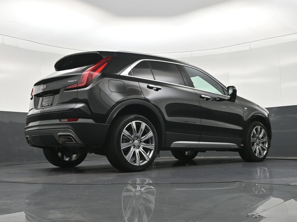 Used 2023 Cadillac XT4 Premium Luxury w/ Driver Assist Package FWD image 27