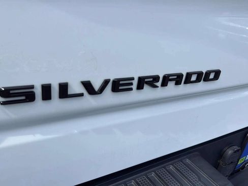 Used 2021 Chevrolet Silverado 1500 Custom w/ LPO, Dark Essentials Package AWD/4WD image 21