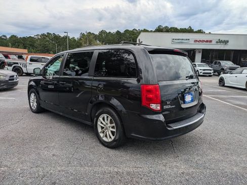 Used 2019 Dodge Grand Caravan SXT FWD image 7