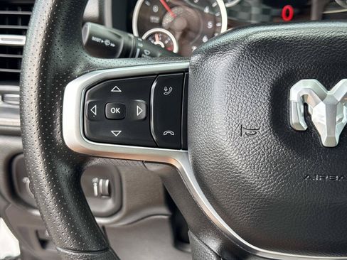 Used 2026 RAM 1500 Express AWD/4WD image 19