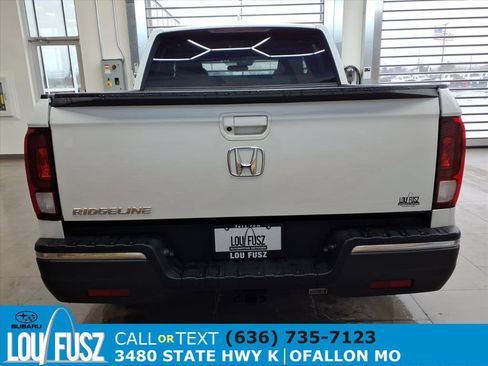 Used 2020 Honda Ridgeline Sport image 31