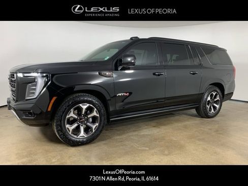 Used 2025 GMC Yukon XL AT4 Ultimate image 1