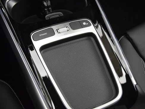 New 2026 Mercedes-Benz GLB 35 AMG 4MATIC image 29