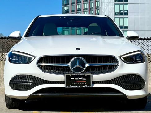 Used 2024 Mercedes-Benz C 300 4MATIC Sedan image 4