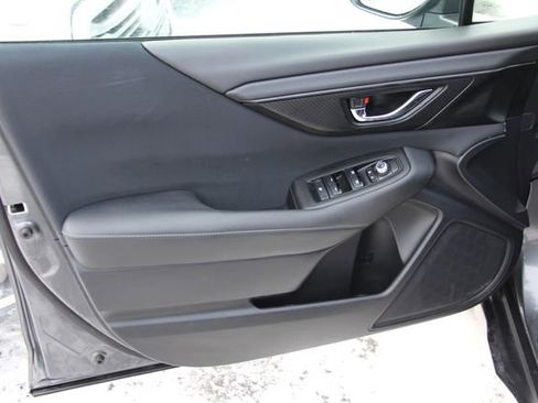 Used 2021 Subaru Outback Premium image 13