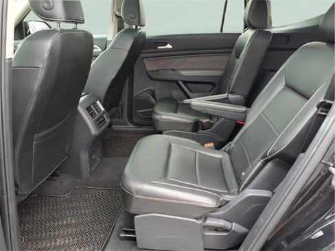 Used 2022 Volkswagen Atlas SEL R-Line image 22