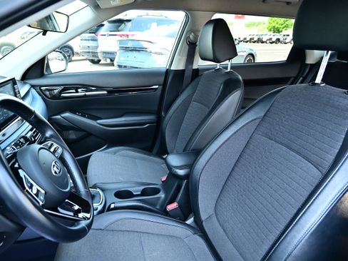 Used 2021 Kia Seltos S AWD/4WD image 22