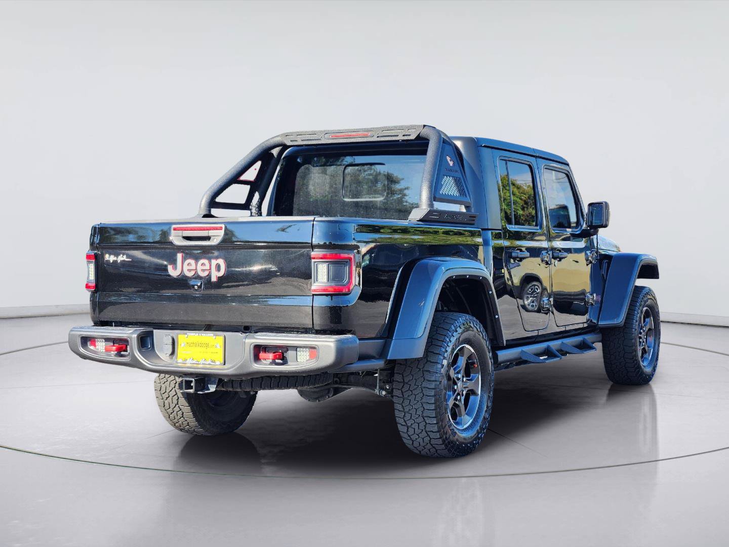 Used 2022 Jeep Gladiator Rubicon w/ Trailer Tow Package AWD/4WD image 5