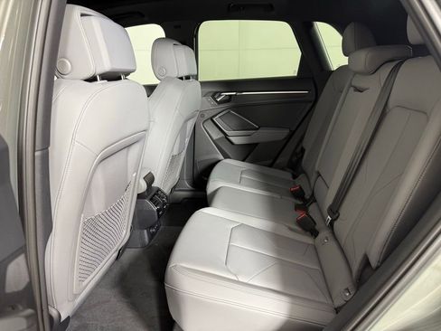 New 2025 Audi Q3 2.0T Premium image 27