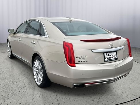 Used 2014 Cadillac XTS Platinum AWD/4WD image 3
