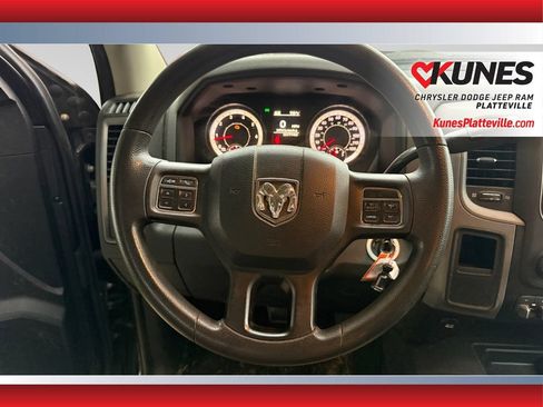 Used 2016 RAM 2500 Tradesman w/ Chrome Appearance Group AWD/4WD image 12