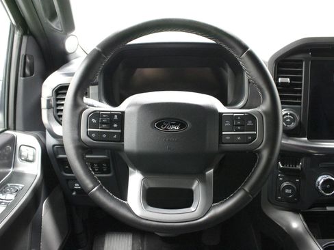 Used 2025 Ford F150 Lariat AWD/4WD image 24