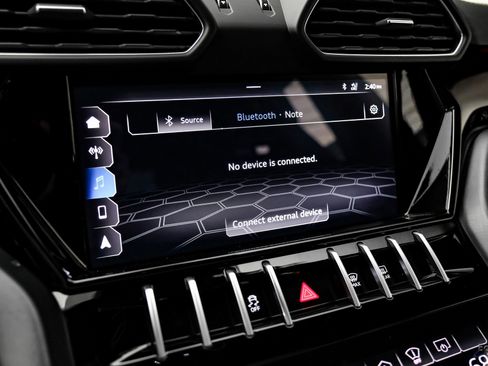 Used 2021 Lamborghini Urus image 81