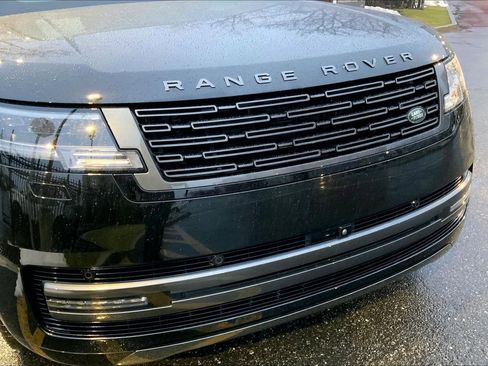 Used 2024 Land Rover Range Rover SE image 30