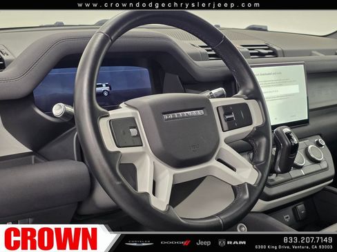 Used 2022 Land Rover Defender 110 X-Dynamic SE AWD/4WD image 28