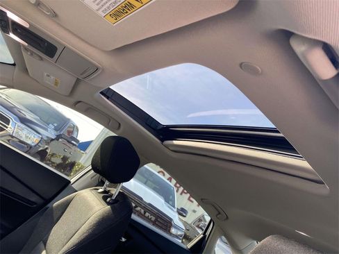 Used 2023 Honda Accord EX image 23