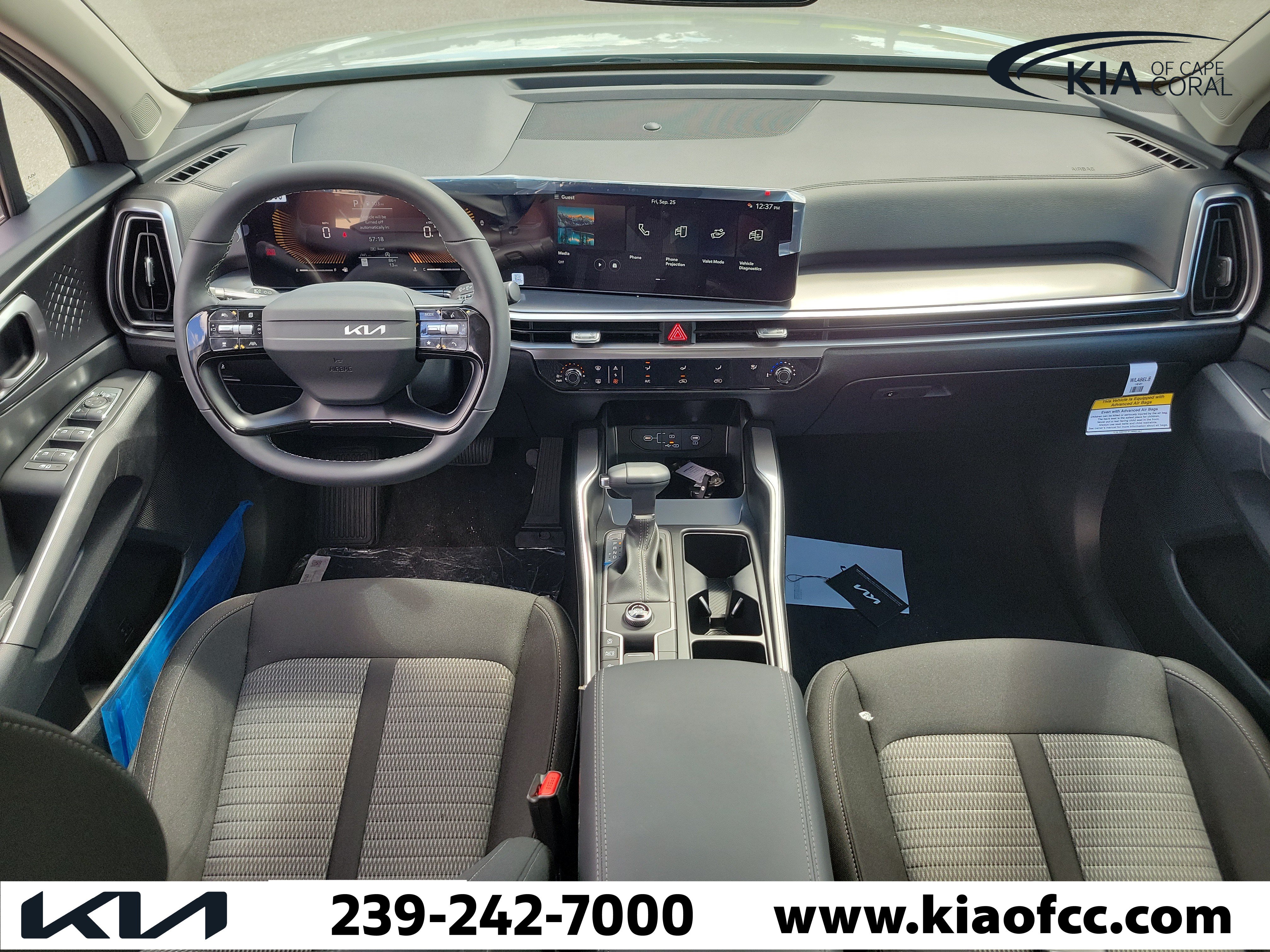 New 2026 Kia Sorento LX FWD image 17