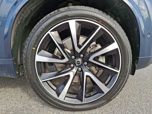 Used 2023 Volvo XC90 B5 Plus w/ Protection Package image 8