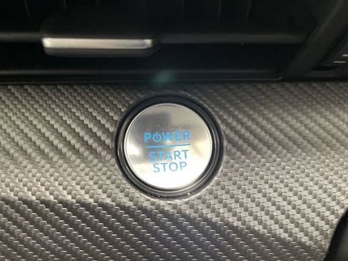 Used 2024 Ford Mustang Mach-E Select image 21