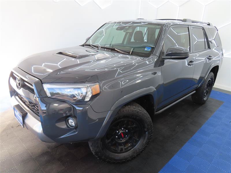 Used 2024 Toyota 4Runner TRD Off-Road AWD/4WD image 4