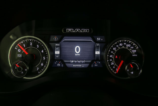 Used 2019 RAM 1500 Laramie AWD/4WD image 35