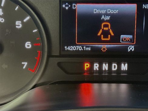 Used 2018 Ford F150 XL w/ Equipment Group 101A Mid AWD/4WD image 18