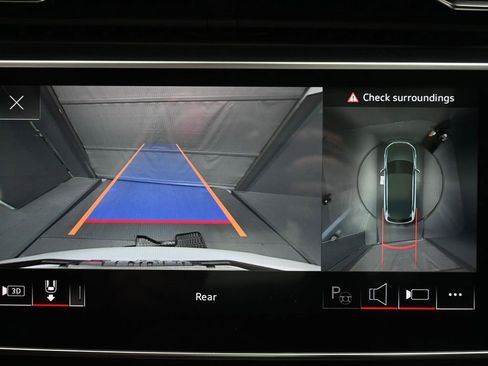 Used 2023 Audi Q7 3.0T Prestige w/ Prestige Package image 15