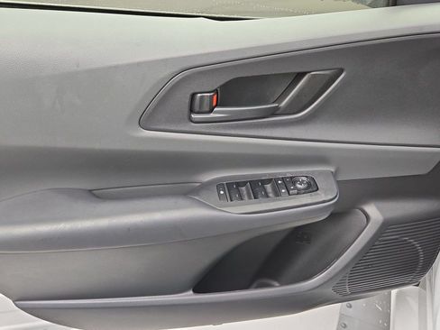 Certified 2025 Toyota Prius LE FWD image 16