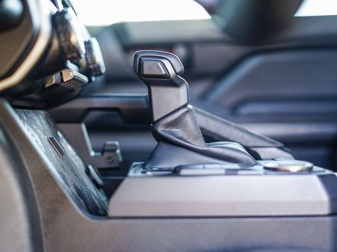 Certified 2024 Toyota Tacoma SR5 image 21