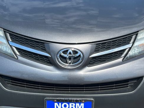 Used 2015 Toyota RAV4 XLE FWD image 39