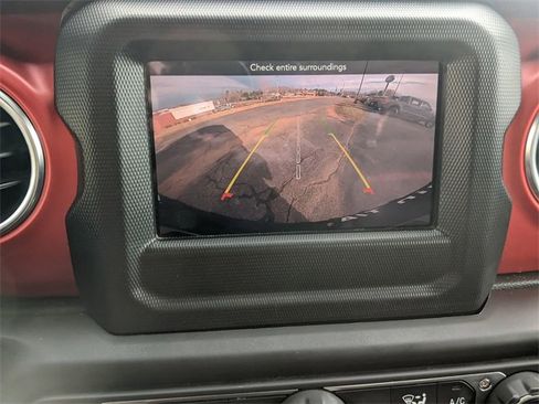 Used 2021 Jeep Wrangler Unlimited Rubicon w/ LED Lighting Group image 23