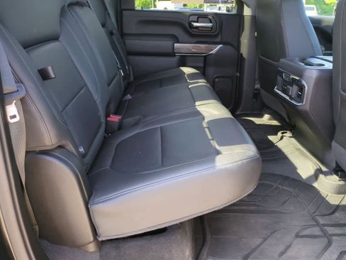 Used 2020 Chevrolet Silverado 2500 LTZ w/ LTZ Premium Package image 21