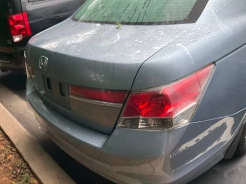 Used 2011 Honda Accord LX-P image 6