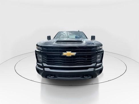 New 2026 Chevrolet Silverado 2500 W/T AWD/4WD image 3